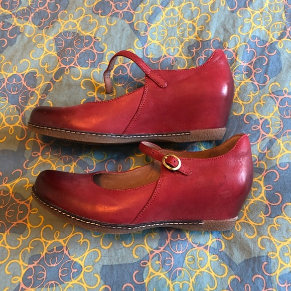 dansko loralie red
